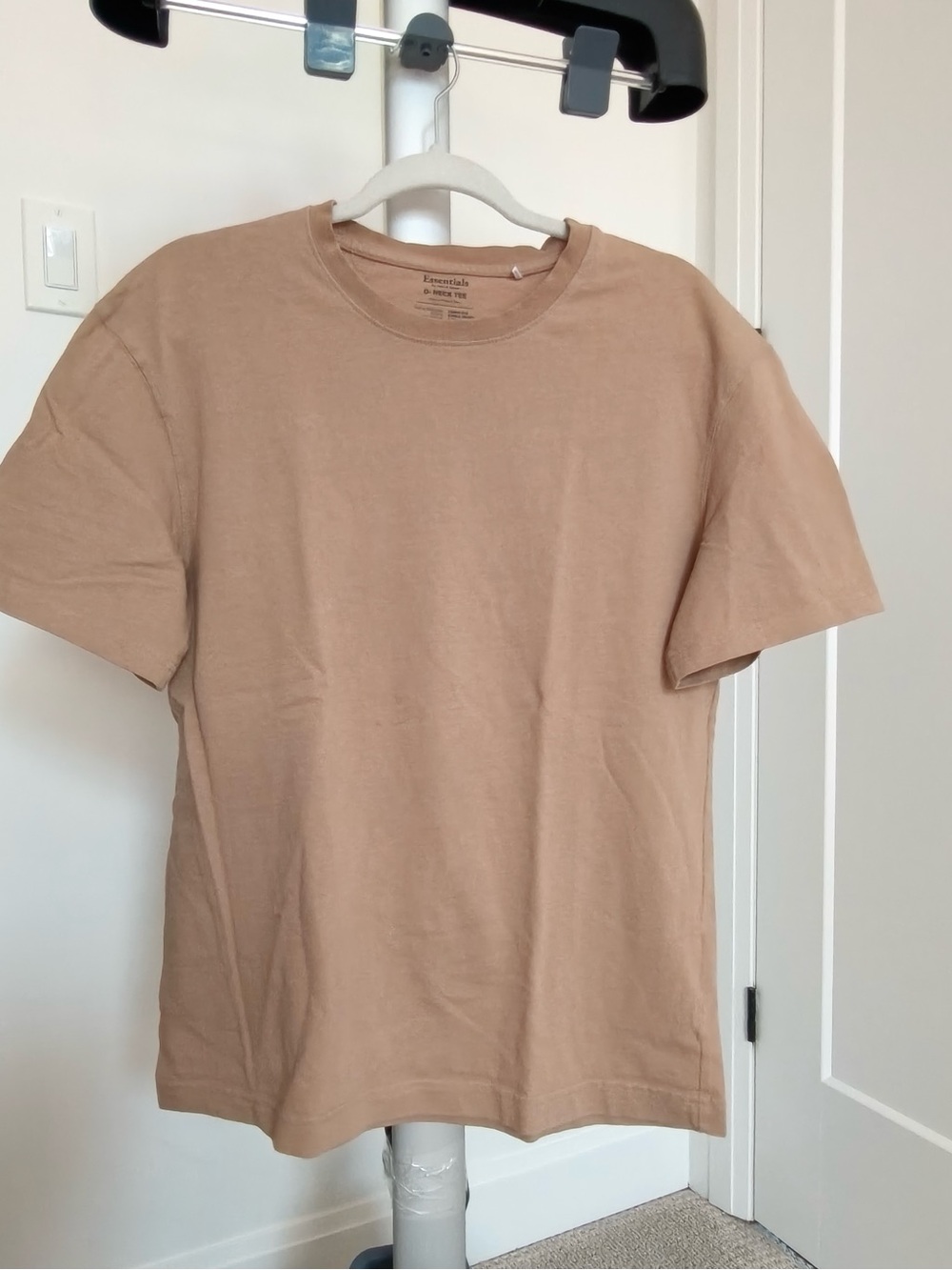 Essentials Men’s Beige Short-Sleeve Crewneck T-Shirt